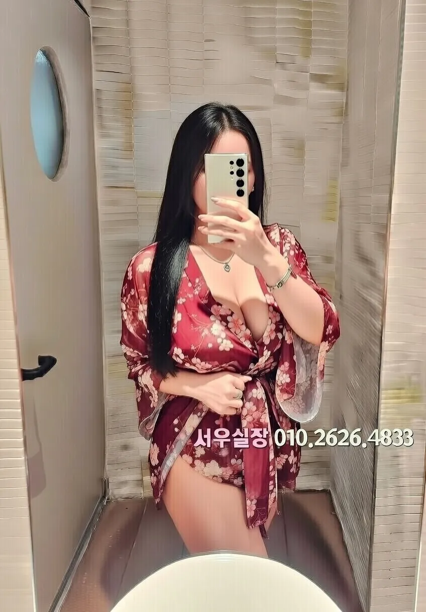 보람동 쩜오 DJ 부스 내부 모습