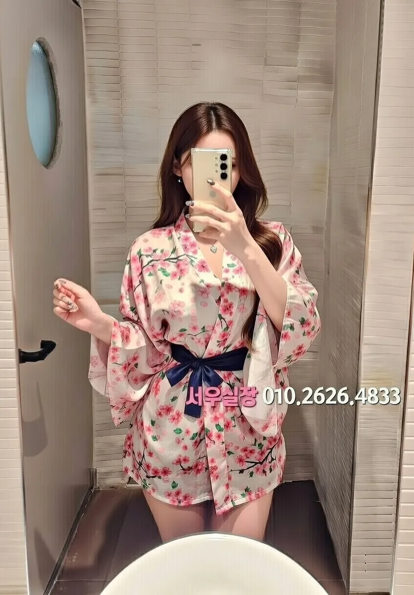 봉담읍 쩜오 DJ 부스 내부 모습