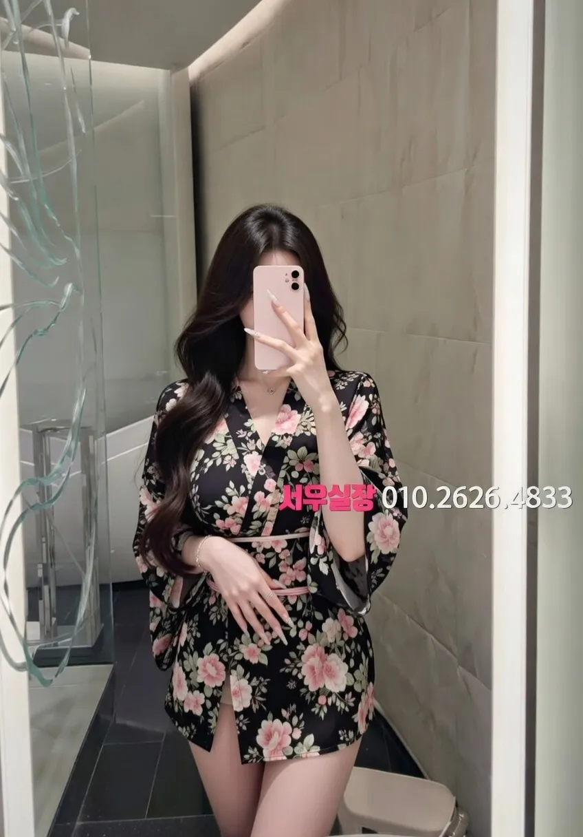 옥정동 룸싸롱 고급 소파 인테리어