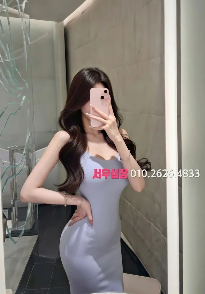 미사동 셔츠룸 고급 소파 인테리어