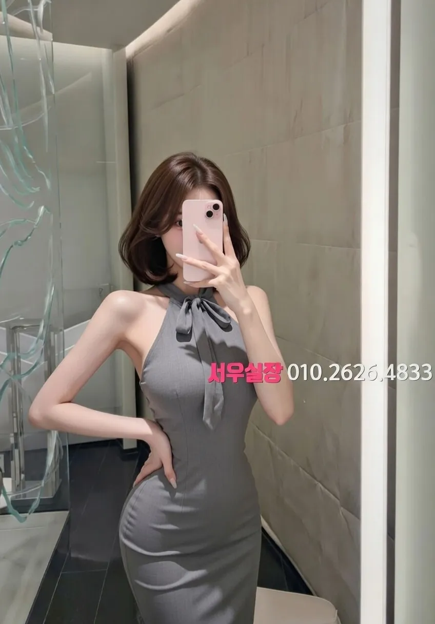 병점동 레깅스룸 고급 소파 인테리어