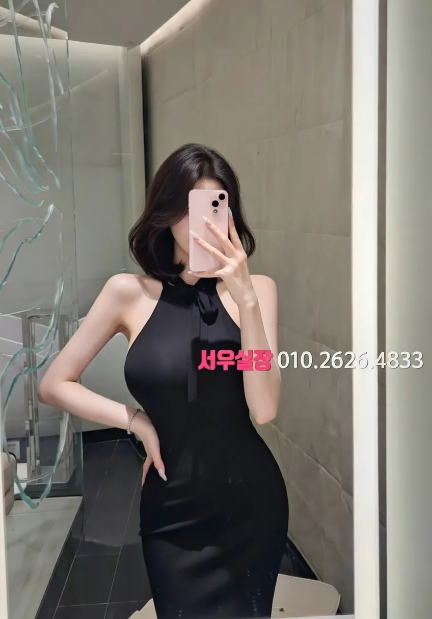 소사동 룸살롱 세련된 소파 인테리어 소사동 룸살롱 조명 분위기 연출